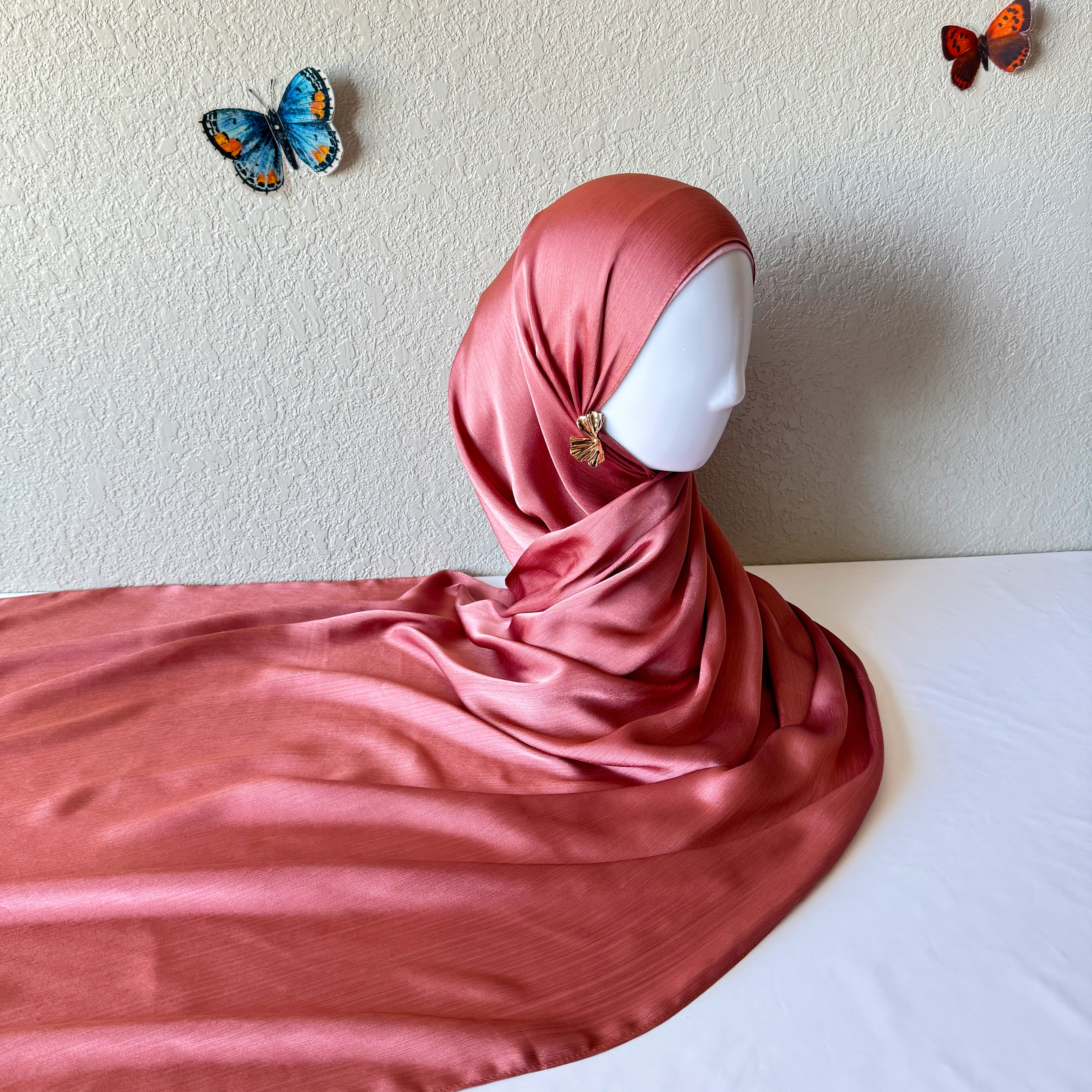♡ Crinkle Satin Hijab ♡