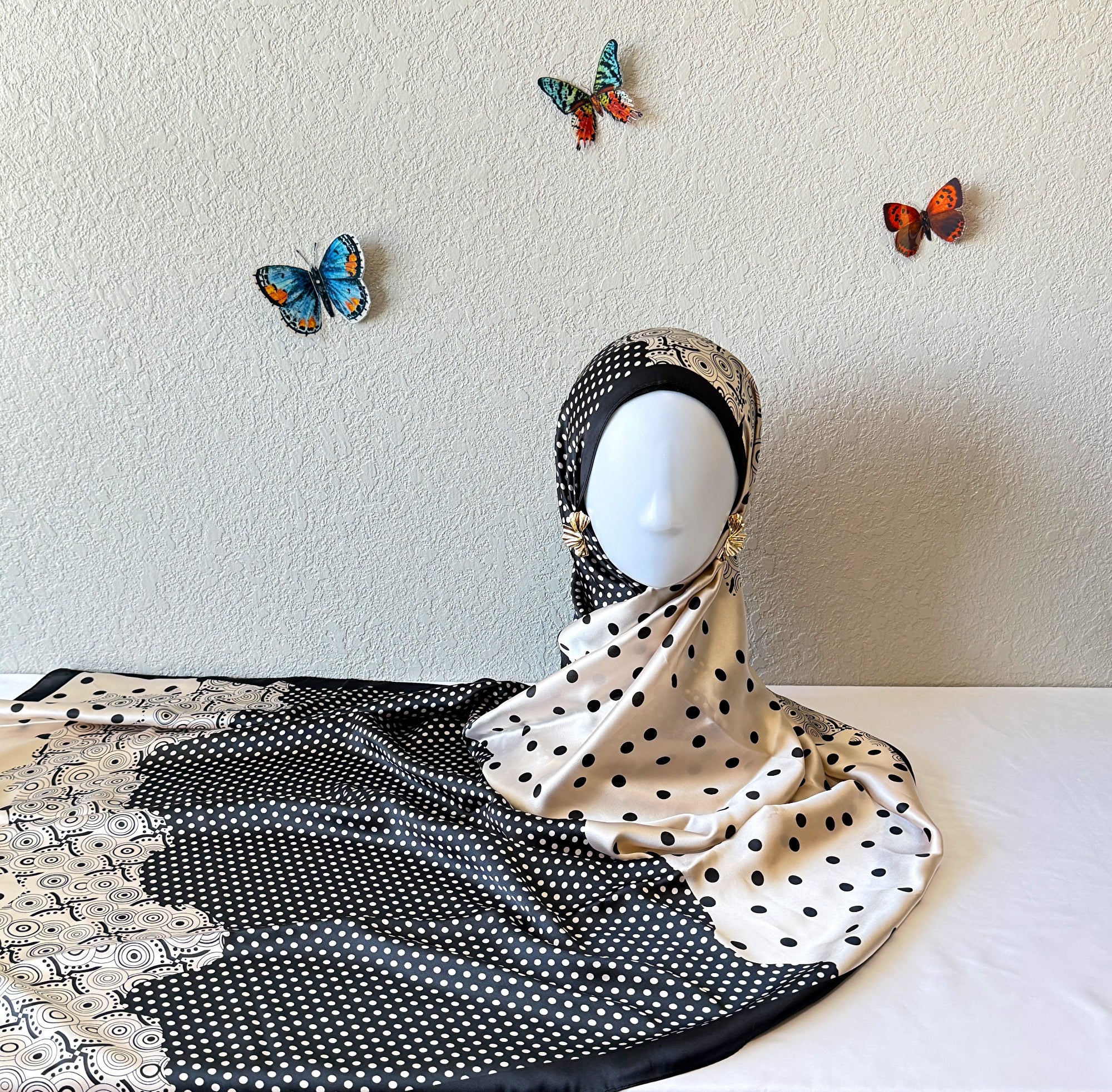♡Premium Polka Dot Satin Hijab♡