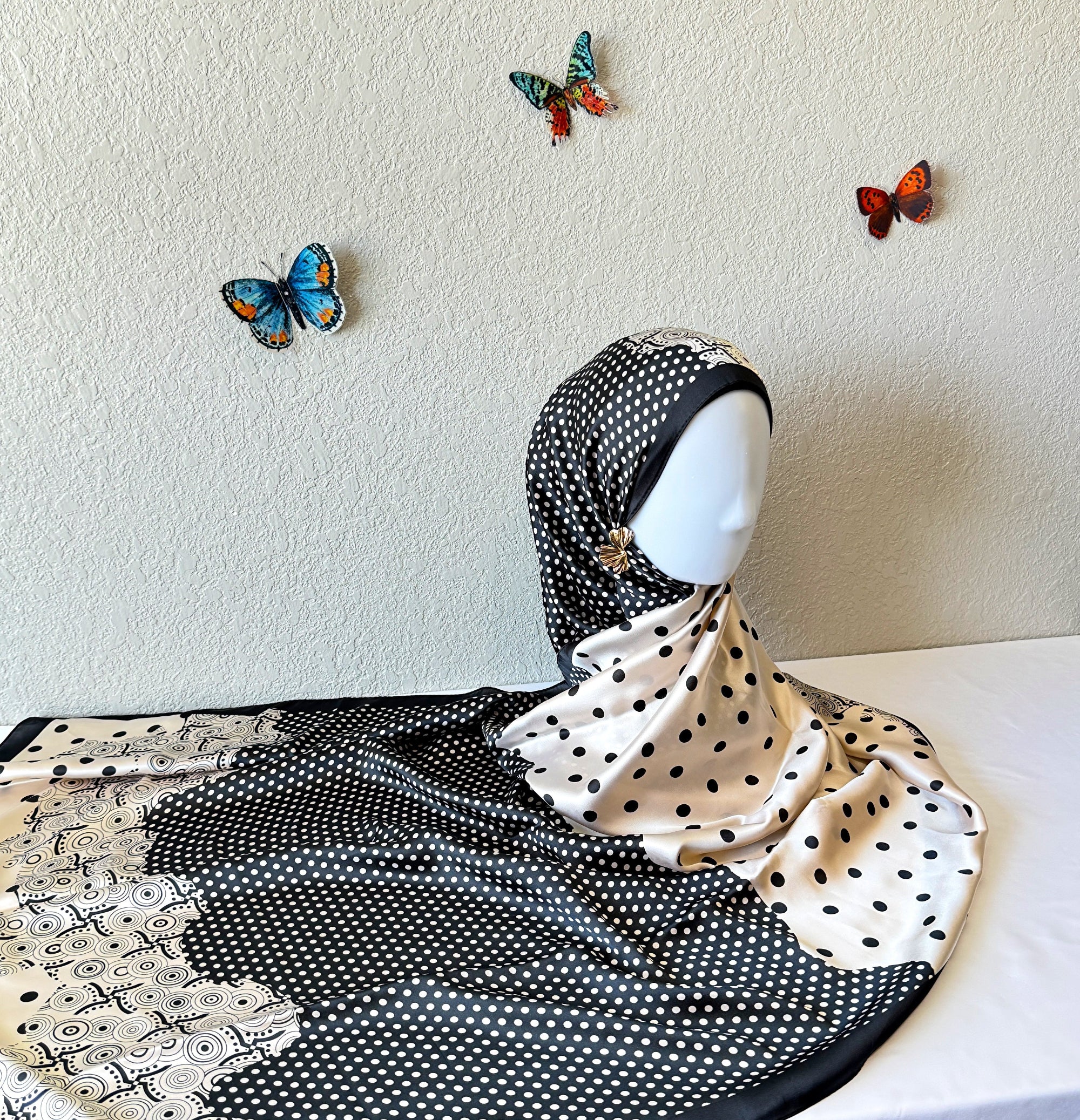 ♡Premium Polka Dot Satin Hijab♡