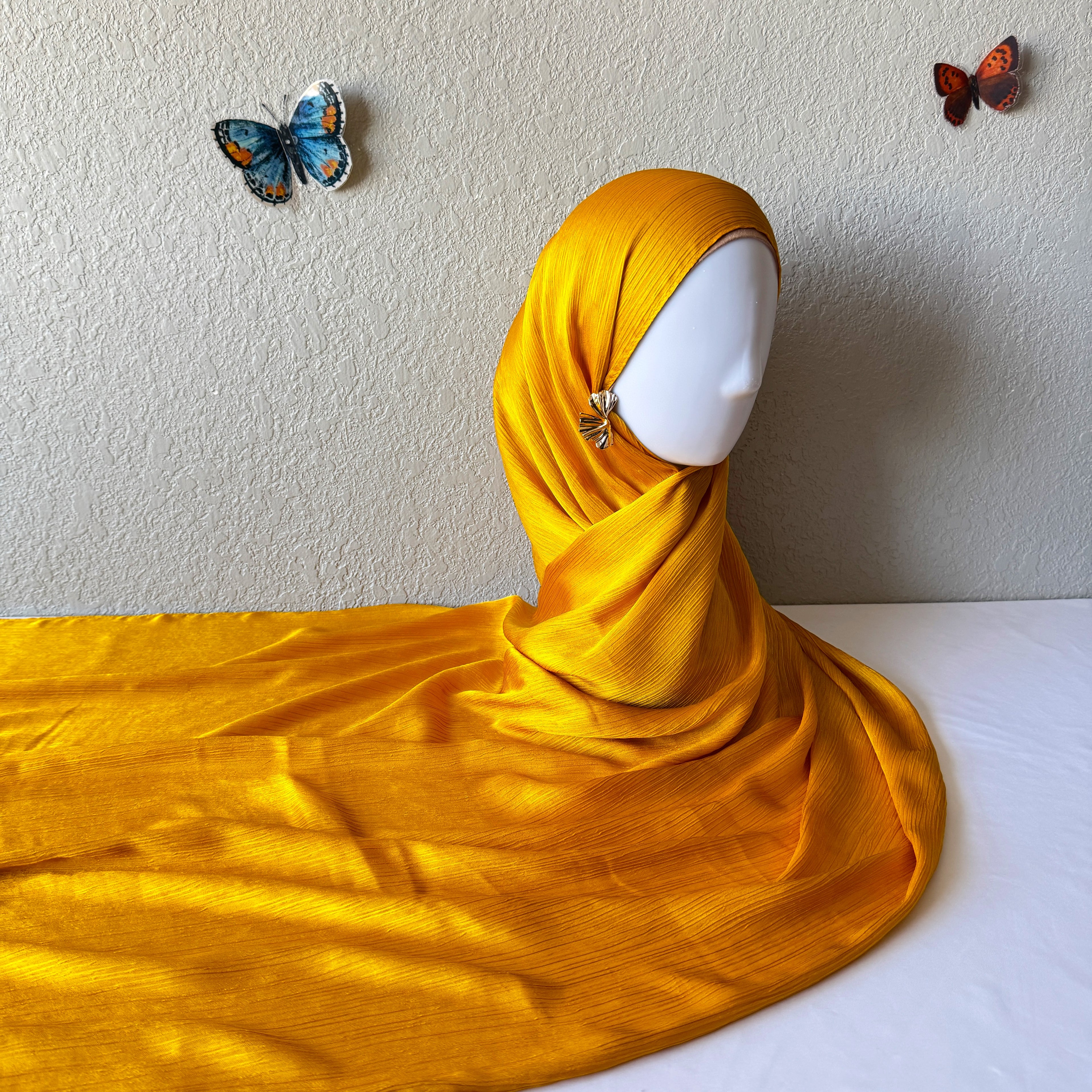 ♡ Crinkle Satin Hijab ♡
